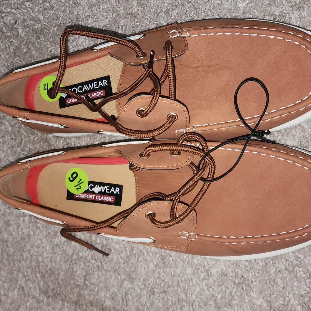 Men's Tan Boat Shoes